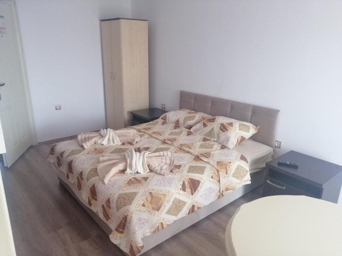 Apartments Kamenjar Novi Sad Bilik gambar
