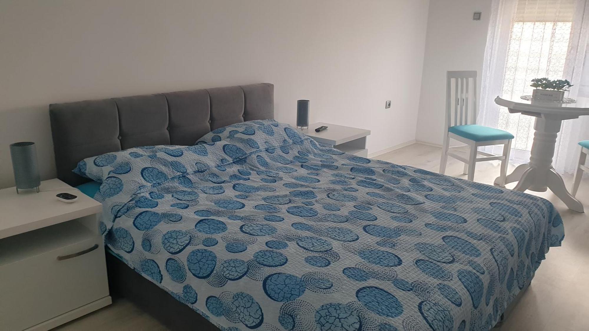 Apartments Kamenjar Novi Sad Bilik gambar